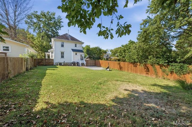 213 Euclid Avenue, St Louis, MO 63119