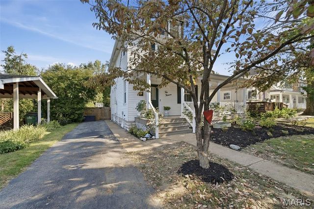 213 Euclid Avenue, St Louis, MO 63119