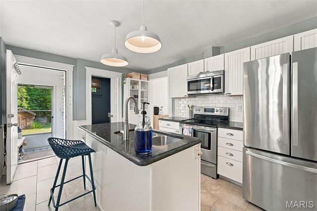 213 Euclid Avenue, St Louis, MO 63119