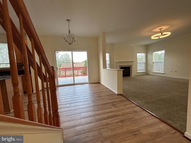 14361 FALLSMERE CIR, Gainesville, VA 20155