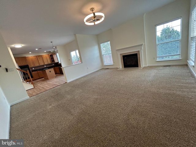 14361 FALLSMERE CIR, Gainesville, VA 20155