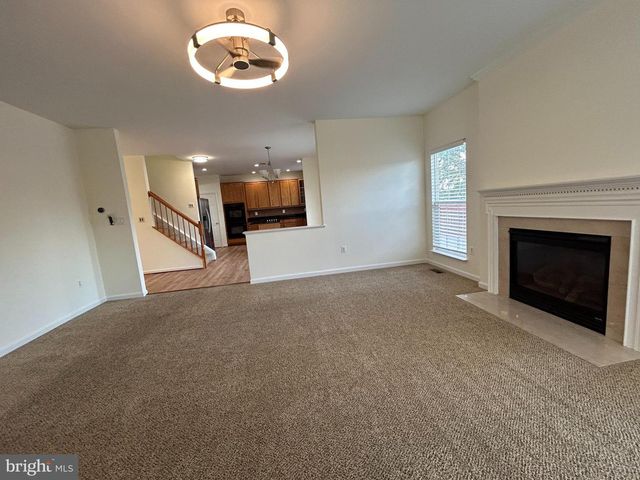 14361 FALLSMERE CIR, Gainesville, VA 20155