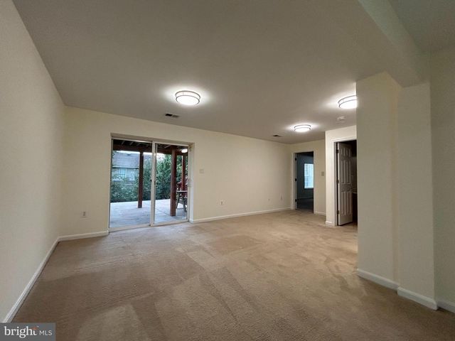 14361 FALLSMERE CIR, Gainesville, VA 20155
