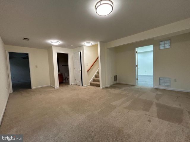 14361 FALLSMERE CIR, Gainesville, VA 20155