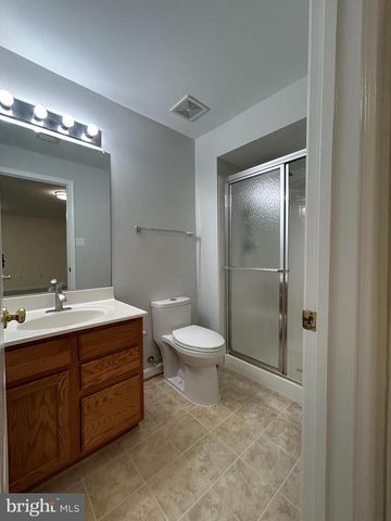 14361 FALLSMERE CIR, Gainesville, VA 20155