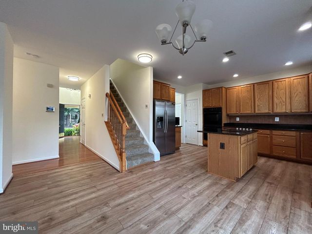 14361 FALLSMERE CIR, Gainesville, VA 20155