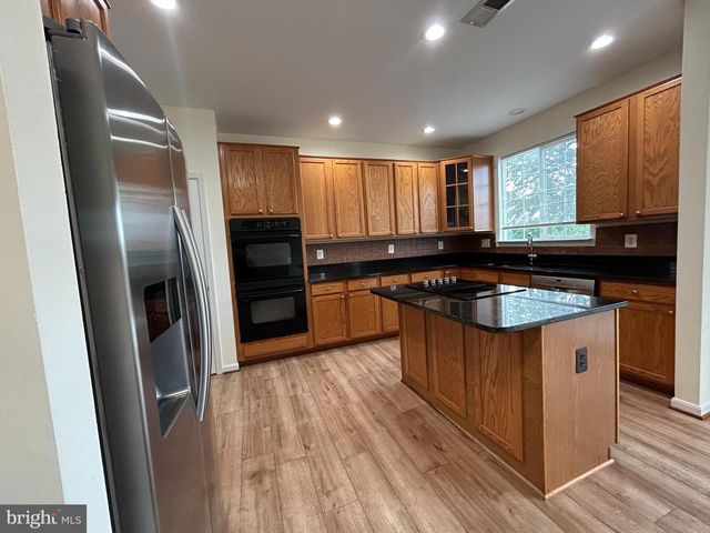 14361 FALLSMERE CIR, Gainesville, VA 20155