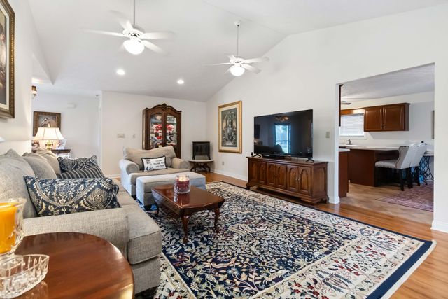 225 Jackson Lane, Somerset, KY 42501