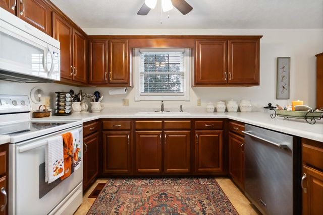 225 Jackson Lane, Somerset, KY 42501