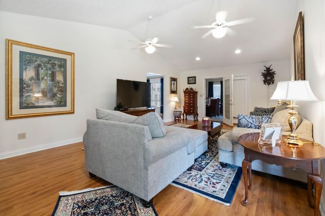 225 Jackson Lane, Somerset, KY 42501