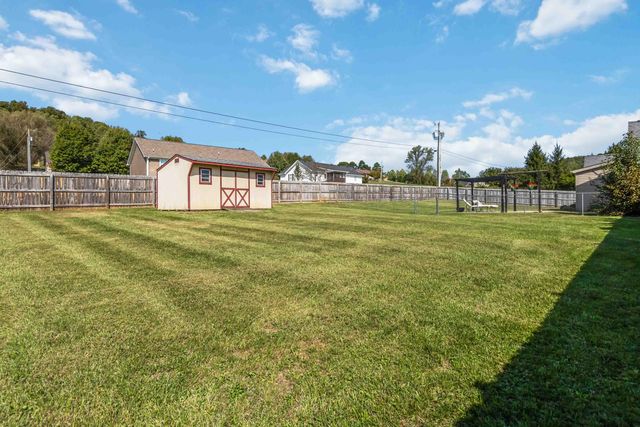 225 Jackson Lane, Somerset, KY 42501