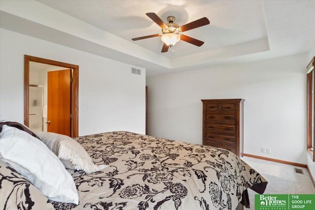 21205 Stonehaven Court, Gretna, NE 68028