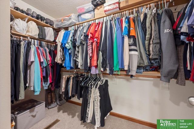 21205 Stonehaven Court, Gretna, NE 68028