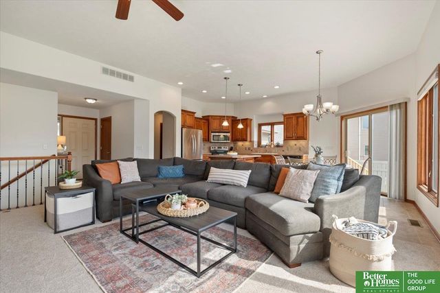 21205 Stonehaven Court, Gretna, NE 68028