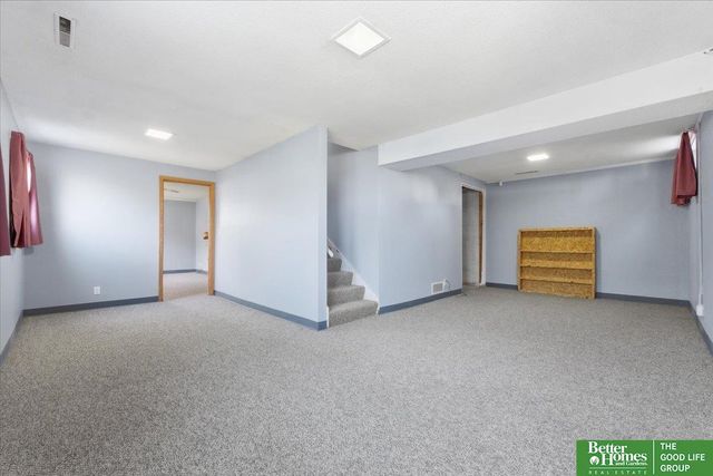 4613 N 83rd Street, Omaha, NE 68134