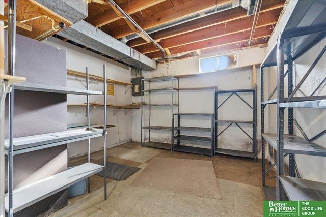 4613 N 83rd Street, Omaha, NE 68134