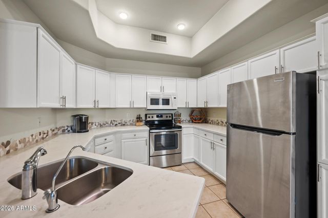 3800 S CANTABRIA Circle 1087, Chandler, AZ 85248