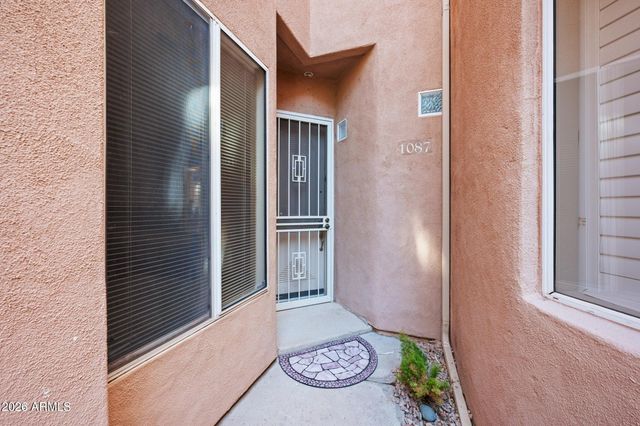3800 S CANTABRIA Circle 1087, Chandler, AZ 85248
