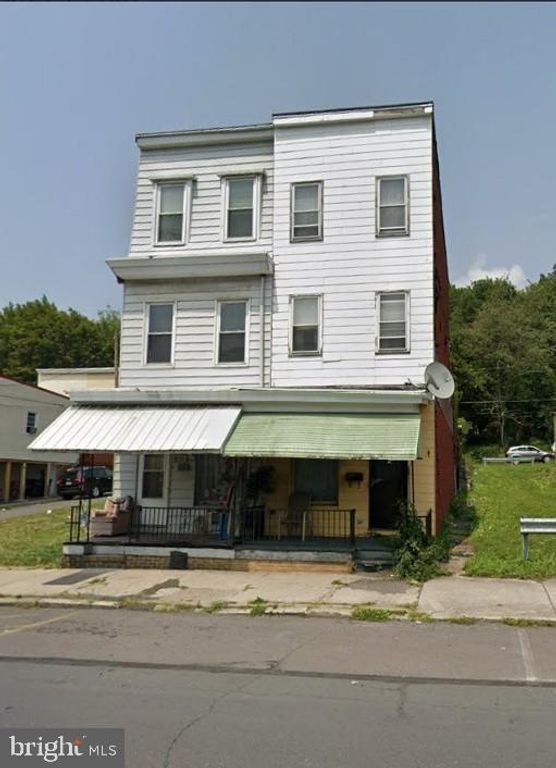 307 E CENTRE ST, Mahanoy City, PA 17948