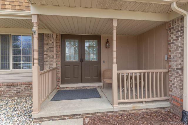 11580 Spicer Drive, Plymouth, MI 48170