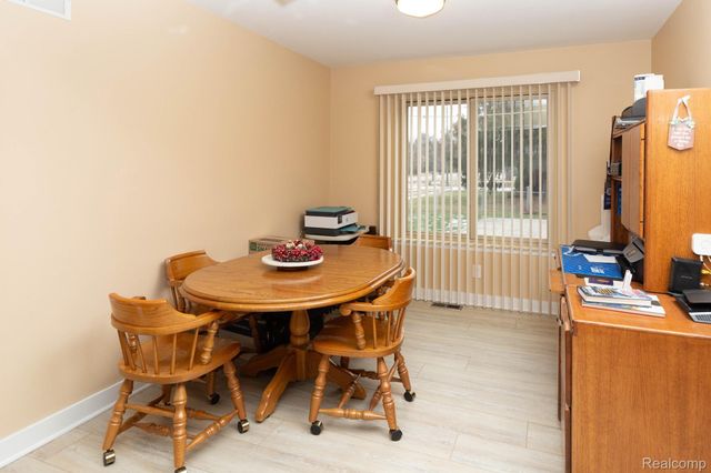 11580 Spicer Drive, Plymouth, MI 48170