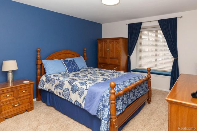 11580 Spicer Drive, Plymouth, MI 48170