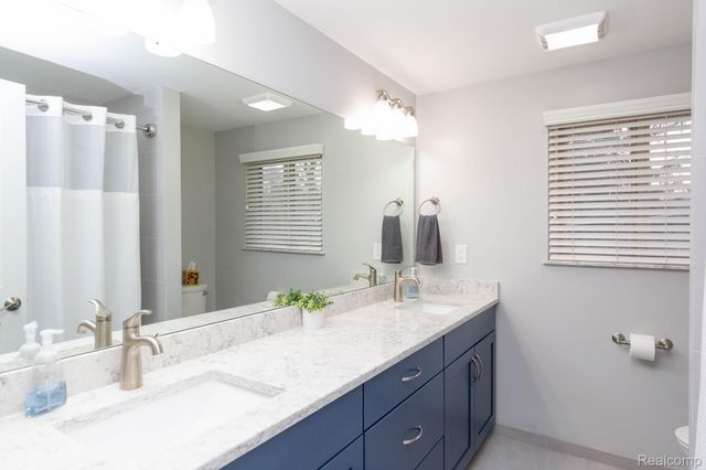 11580 Spicer Drive, Plymouth, MI 48170