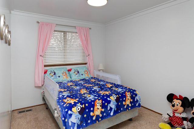 11580 Spicer Drive, Plymouth, MI 48170