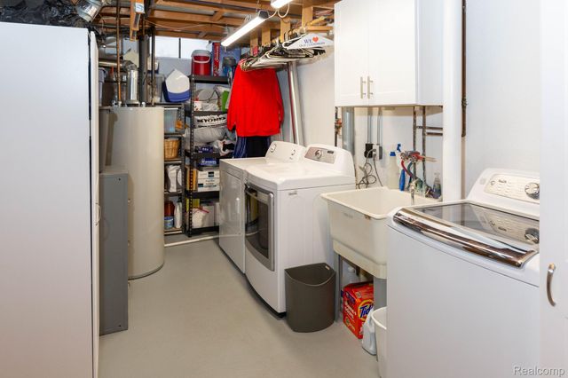 11580 Spicer Drive, Plymouth, MI 48170