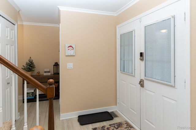 11580 Spicer Drive, Plymouth, MI 48170