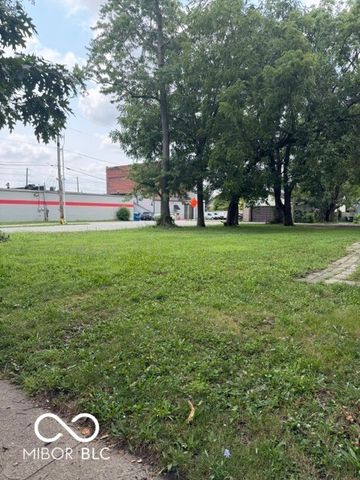 14 Jefferson Avenue, Indianapolis, IN 46201
