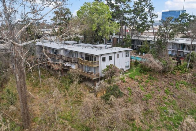 8211 Katy Freeway 44, Houston, TX 77024