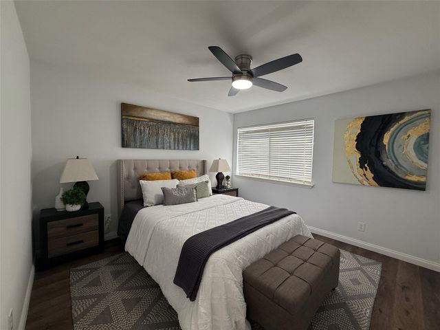 2761 Stonecreek Drive, Carrollton, TX 75006