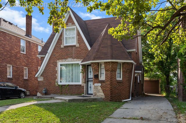 16825 Manor Street, Detroit, MI 48221