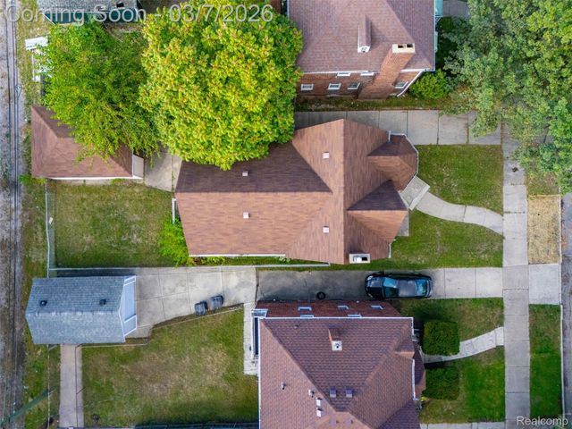 16825 Manor Street, Detroit, MI 48221