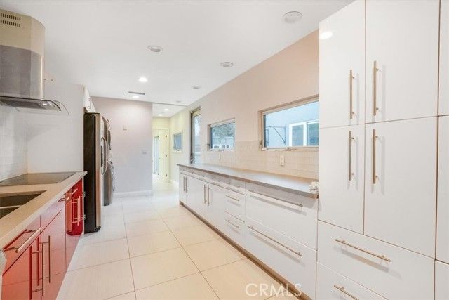 1301 N Orange Grove Avenue, West Hollywood, CA 90046