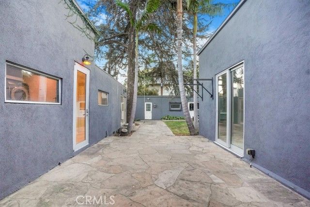 1301 N Orange Grove Avenue, West Hollywood, CA 90046