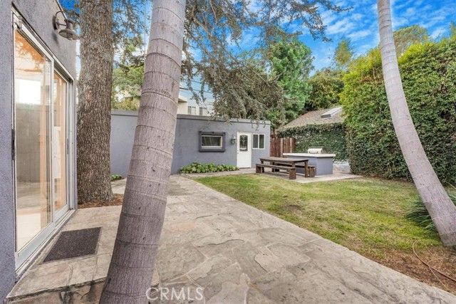 1301 N Orange Grove Avenue, West Hollywood, CA 90046