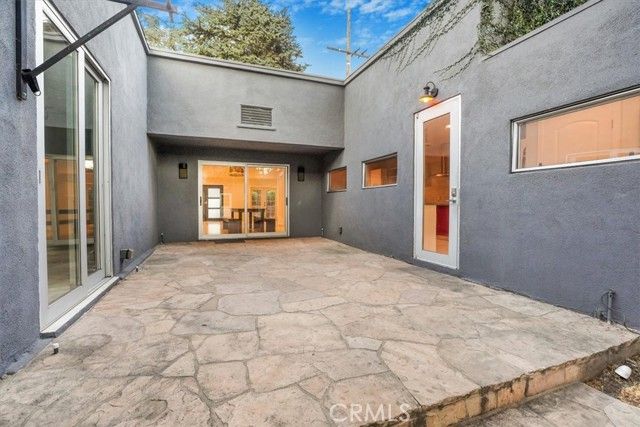 1301 N Orange Grove Avenue, West Hollywood, CA 90046