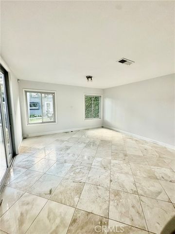 1301 N Orange Grove Avenue, West Hollywood, CA 90046