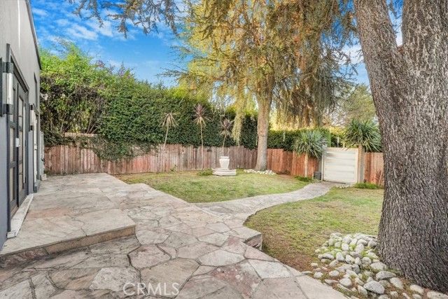 1301 N Orange Grove Avenue, West Hollywood, CA 90046