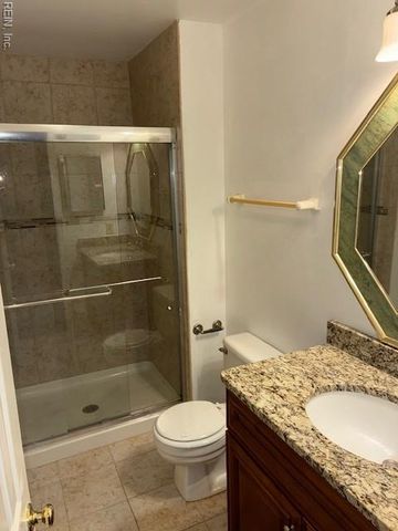 413 Wayman LN, Virginia Beach, VA 23454