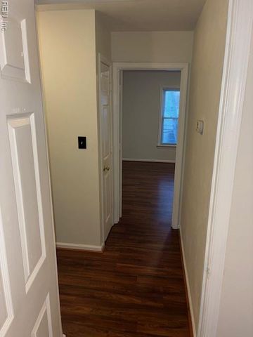 413 Wayman LN, Virginia Beach, VA 23454