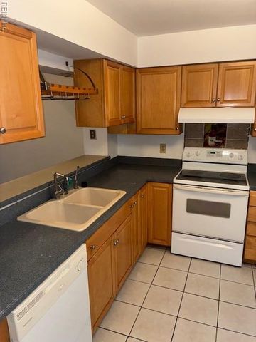 413 Wayman LN, Virginia Beach, VA 23454