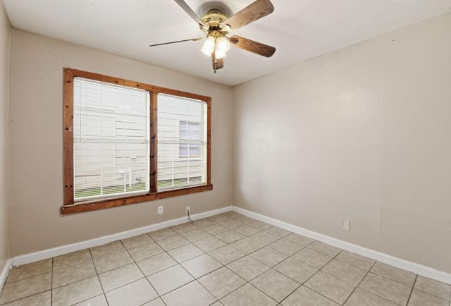 609 Jennings Street, Texas City, TX 77590