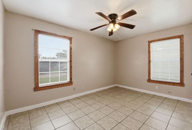 609 Jennings Street, Texas City, TX 77590