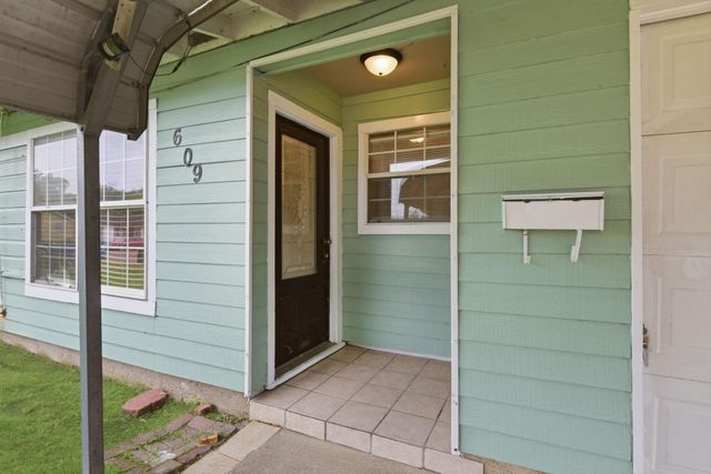 609 Jennings Street, Texas City, TX 77590