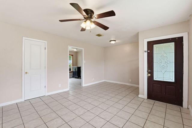 609 Jennings Street, Texas City, TX 77590