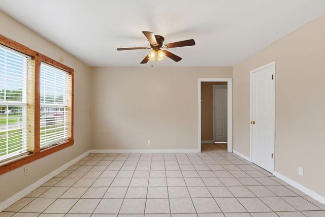 609 Jennings Street, Texas City, TX 77590