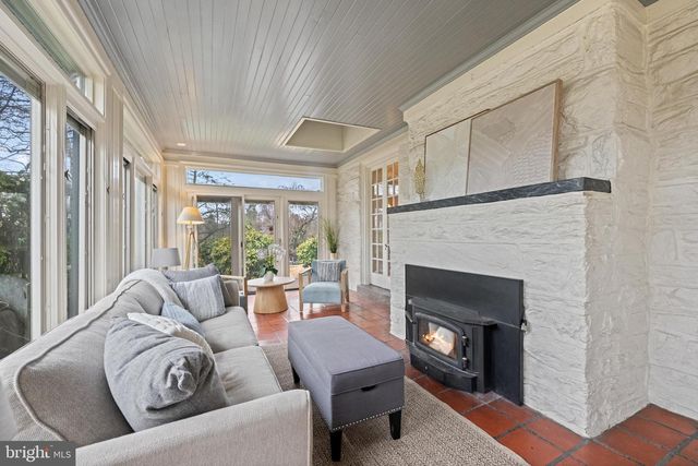 111 E MONTGOMERY AVE, Ardmore, PA 19003